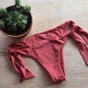 ROXY peach bikini bottoms